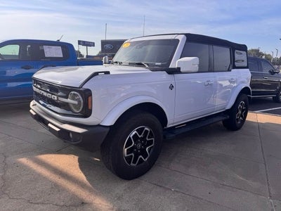 2023 Ford Bronco Outer Banks