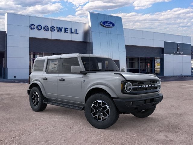 2026 Ford Bronco Outer Banks
