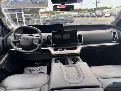 2025 Ford Expedition Active