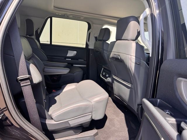 2025 Ford Expedition Active - Photo 24