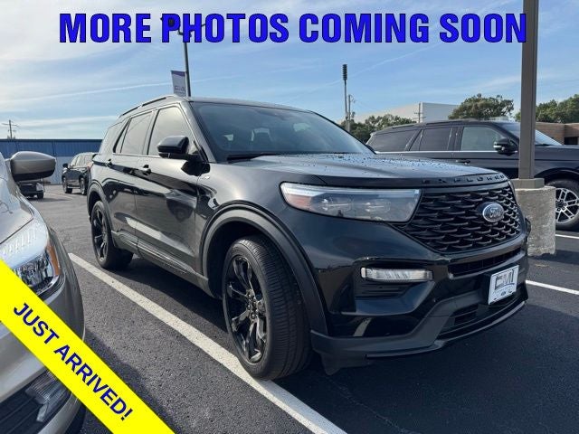 2023 Ford Explorer ST-LINE RWD's photo