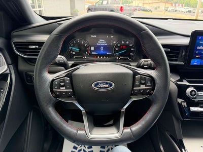 2023 Ford Explorer ST-Line
