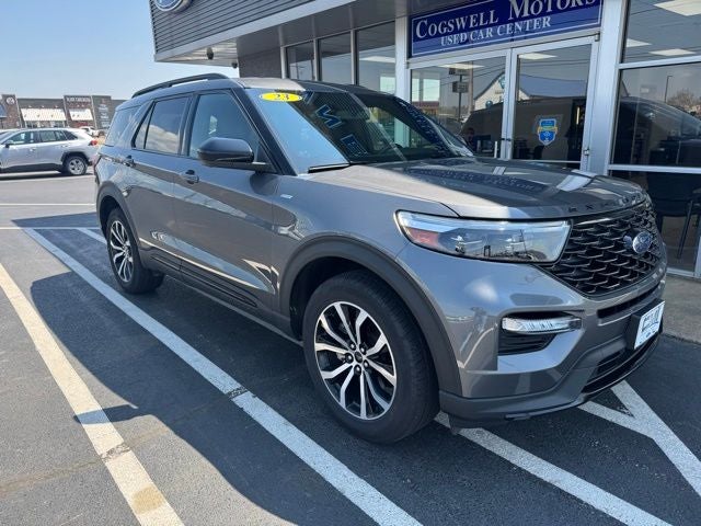 2023 Ford Explorer ST-Line