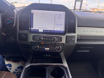 2022 Ford F-250SD Lariat