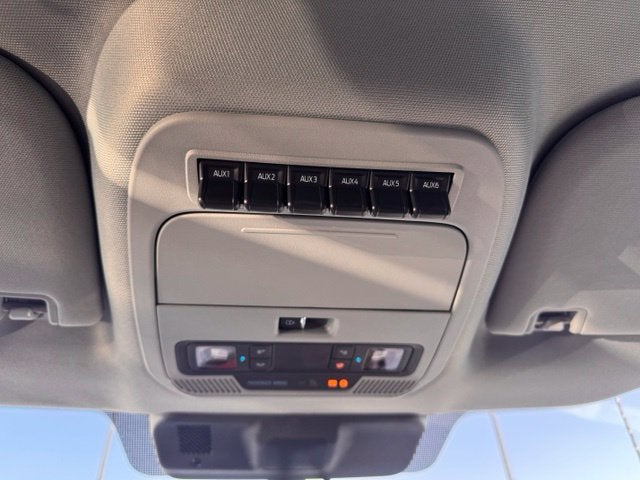 2027 Ford F-250SD XLT
