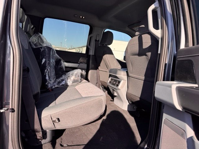 2027 Ford F-250SD XLT
