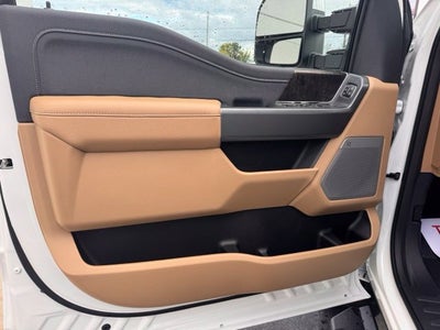 2027 Ford F-250SD Lariat