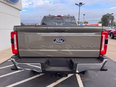 2027 Ford F-250SD Lariat