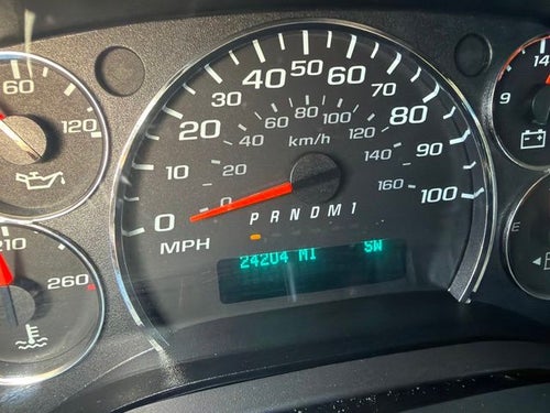 2025 Chevrolet Express 3500 LT Passenger