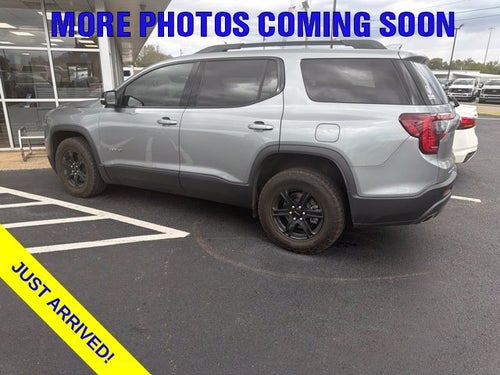 2023 GMC Acadia AT4
