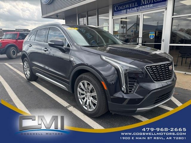 2022 Cadillac XT4 Premium Luxury