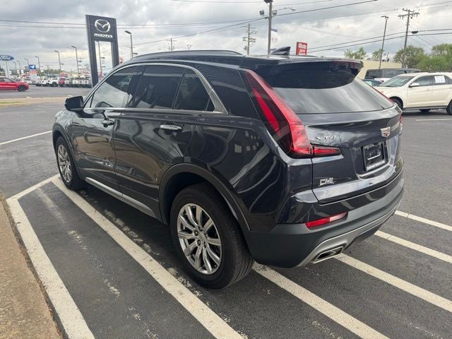 2022 Cadillac XT4 Premium Luxury