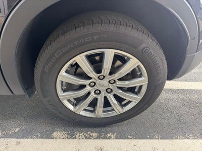 2022 Cadillac XT4 Premium Luxury