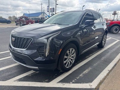 2022 Cadillac XT4 Premium Luxury