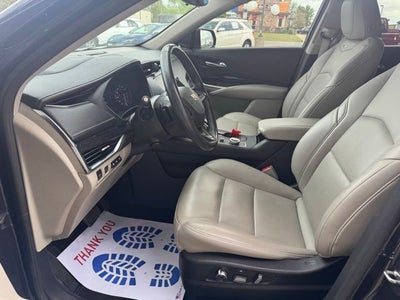 2022 Cadillac XT4 Premium Luxury