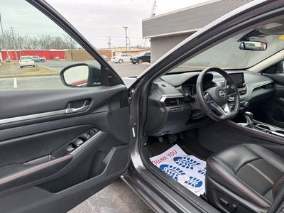 2025 Nissan Altima 2.5 SR