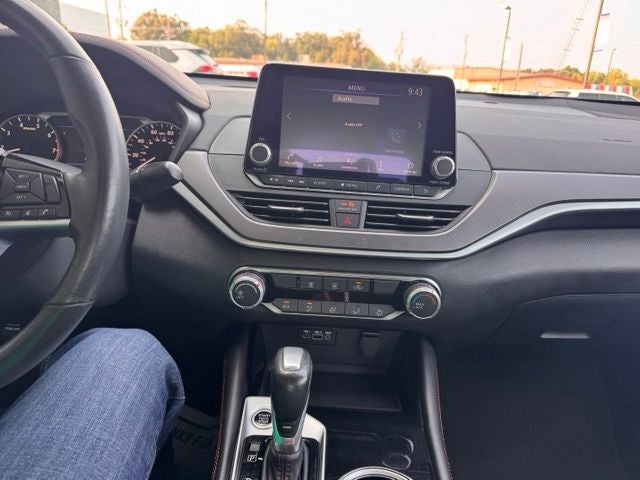 2025 Nissan Altima 2.5 SR