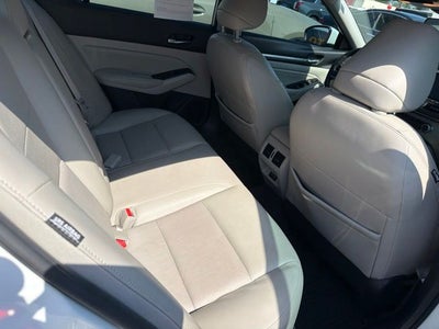 2022 Nissan Altima 2.5 SL