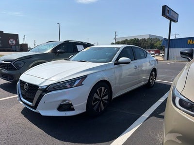 2022 Nissan Altima 2.5 SL