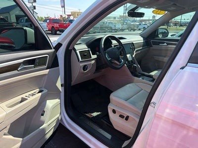 2023 Volkswagen Atlas 2.0T SE w/Technology