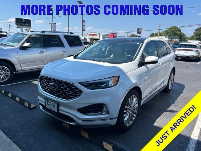2021 Ford Edge Titanium