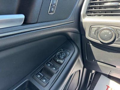 2024 Ford Edge SE
