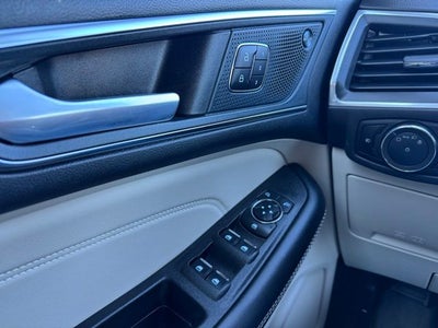 2024 Ford Edge Titanium