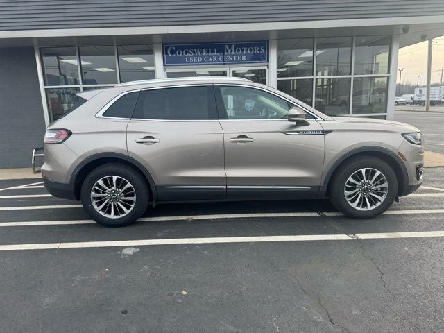 2020 Lincoln Nautilus Standard