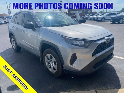 2022 Toyota RAV4 LE