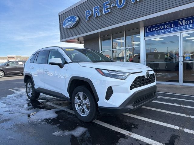 2024 Toyota RAV4 XLE