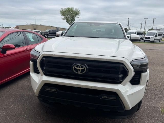 2025 Toyota Tacoma Base