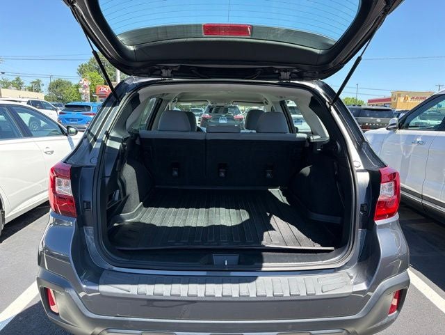 2018 Subaru Outback 2.5i
