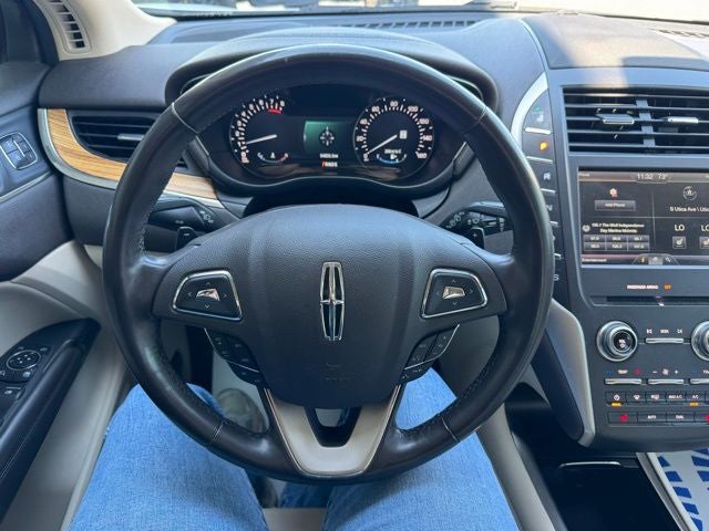 2015 Lincoln MKC Base