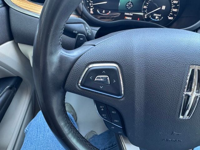 2015 Lincoln MKC Base