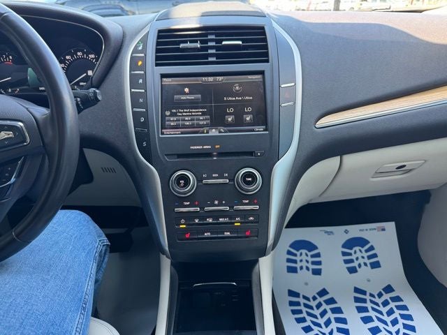 2015 Lincoln MKC Base