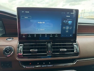 2023 Lincoln Navigator Reserve