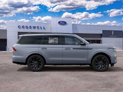 2027 Lincoln Navigator Reserve