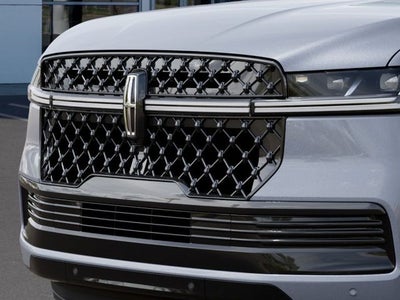 2027 Lincoln Navigator L Reserve
