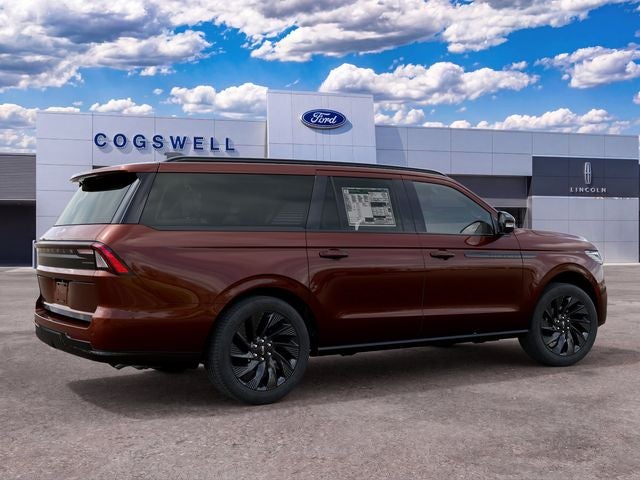 2027 Lincoln Navigator L Reserve