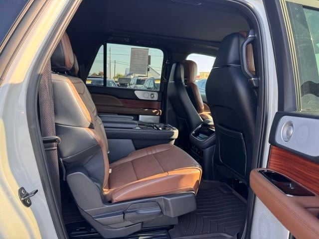 2024 Lincoln Navigator L Reserve