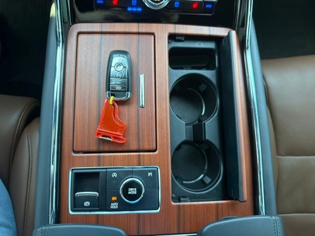 2024 Lincoln Navigator L Reserve