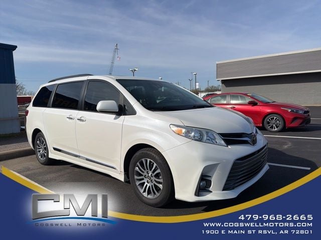 2019 Toyota Sienna L 7 Passenger