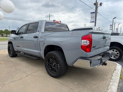 2020 Toyota Tundra Base