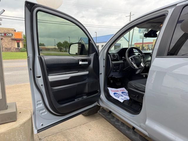 2020 Toyota Tundra Base