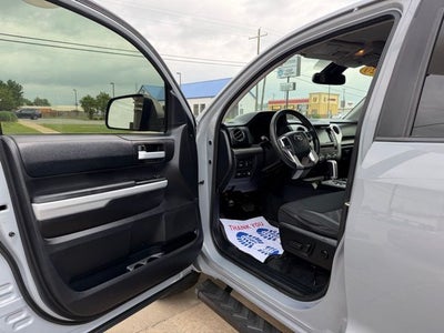 2020 Toyota Tundra Base