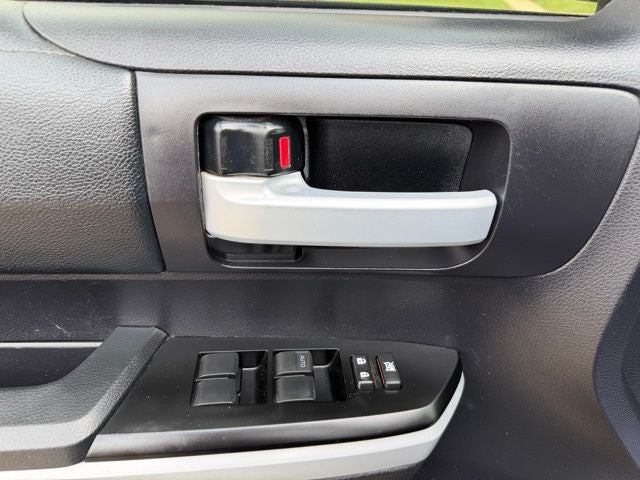 2020 Toyota Tundra Base