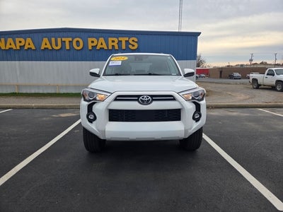 2024 Toyota 4Runner SR5