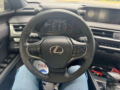 2022 Lexus UX 200 Base