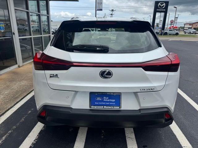 2022 Lexus UX 200 Base
