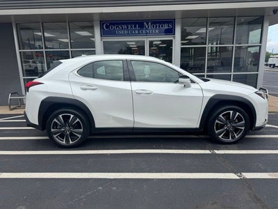2022 Lexus UX 200 Base